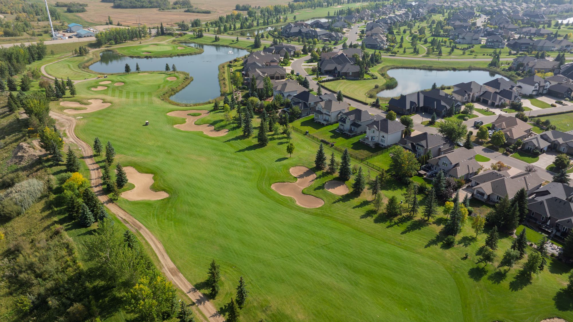 Aerial view of Wentworth at The Willows