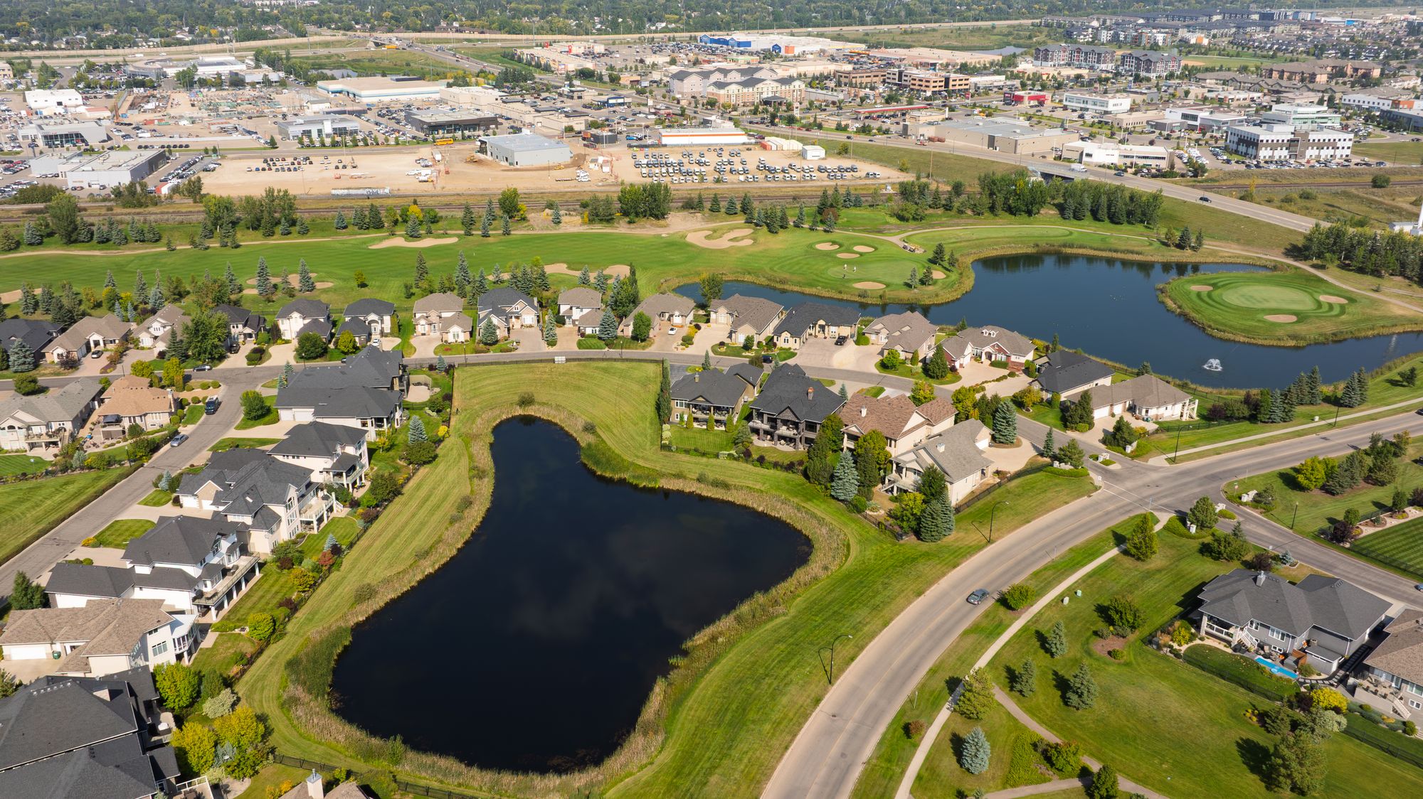 Aerial view of Wentworth at The Willows